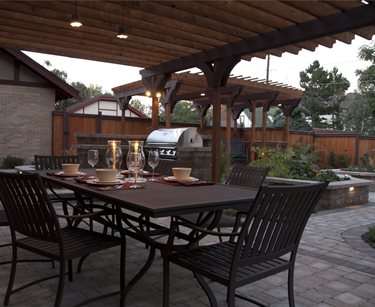 Brick Dining Courtyard