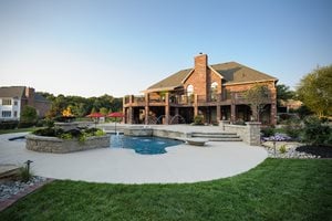 Backyard Pool
Artistic Group Inc.
St. Louis, MO