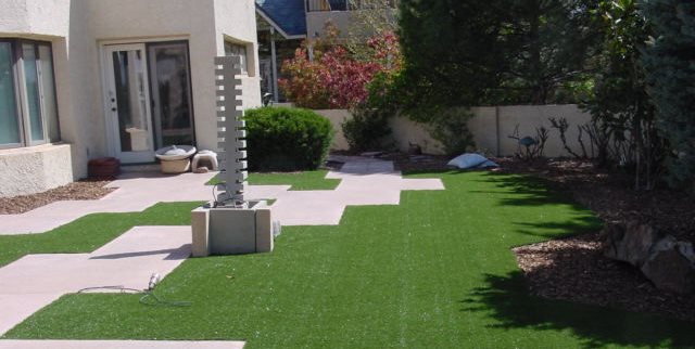Backyard Turf
WaterQuest, Inc.
Albuquerque, NM