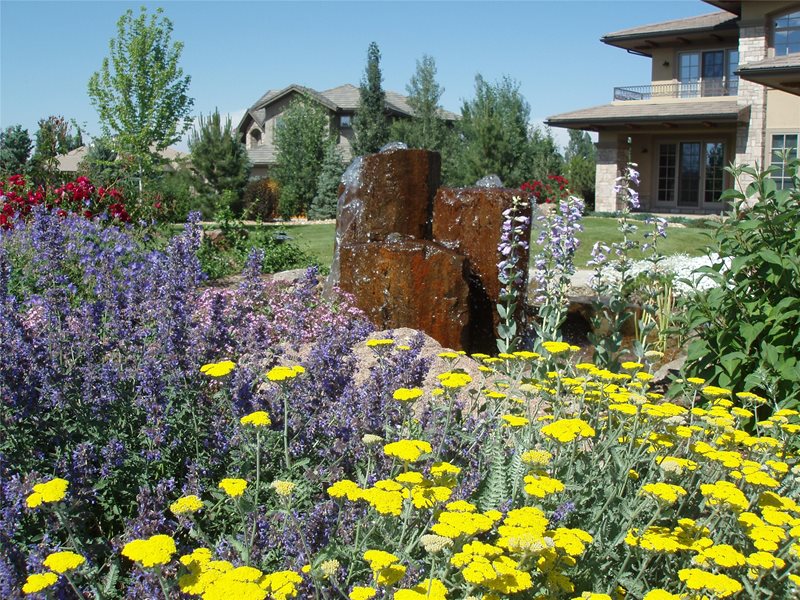 Basalt Column Fountain
Fountain
J&S Landscape
Longmont, CO