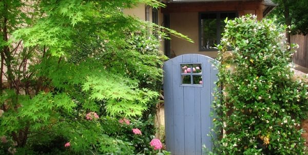 Blue Gate
Artistic Gardenscapes
Dallas, TX