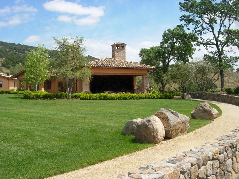 Front Yard Landscaping
Cagwin & Dorward
Novato, CA