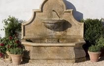 Freestanding wall fountain