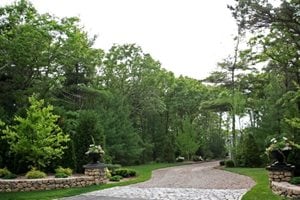Cape Cod Driveway
Driveway
Elaine M. Johnson Landscape Design
Centerville, MA