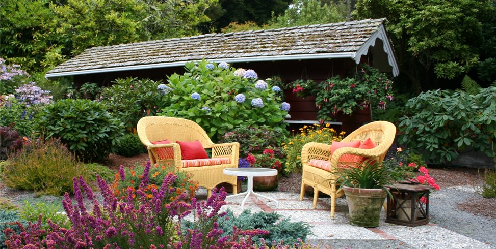 Casual Patio
Genevieve Schmidt Landscape Design and Fine Maintenance
Arcata, CA