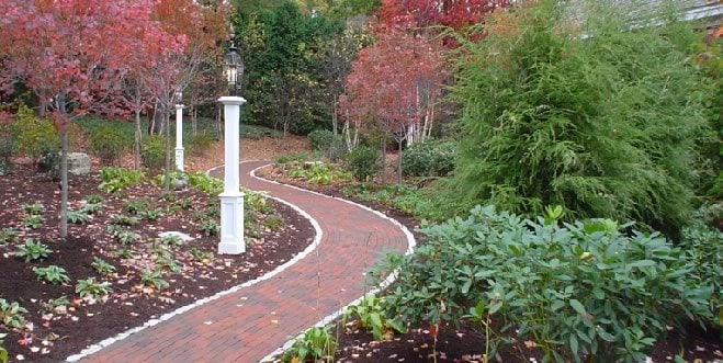 Curved Brick Path
Walkway and Path
Fieldstone Design
Leominster, MA