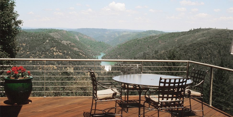 Deck Rails
Maureen Gilmer
Morongo Valley, CA