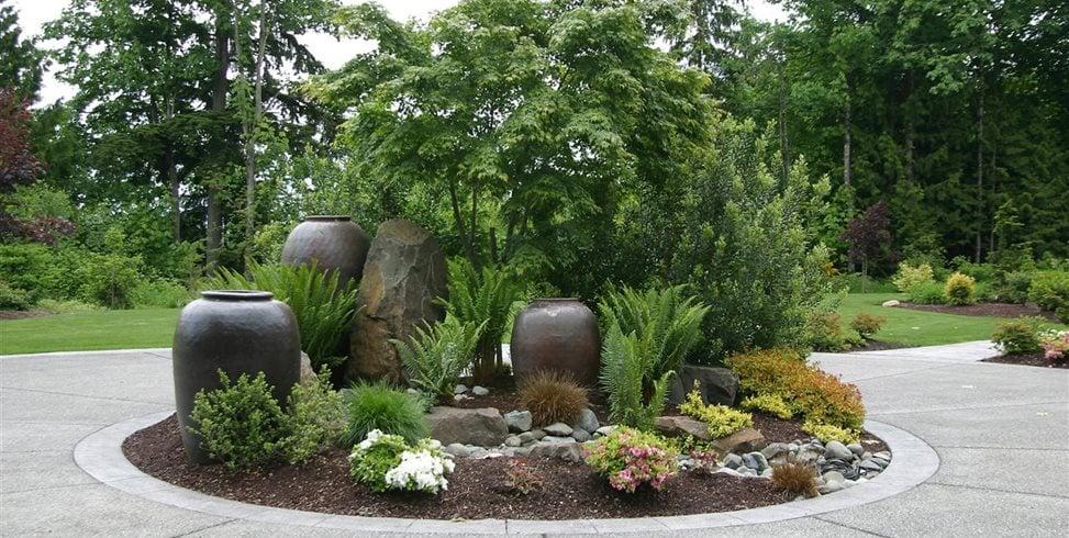 Driveway Planter, Circular Drive Landscaping
Driveway
Classic Nursery and Landscape
Woodinville, WA