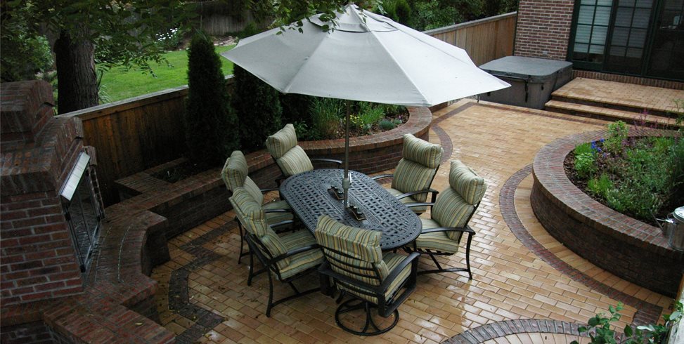 Entertaining, Patio, Clay Paver, Small
Driveway
Arcadia Design Group
Centennial, CO