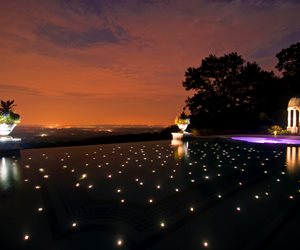 Fiber Optic Pool Lighting
Cipriano Landscape Design
Mahwah, NJ
