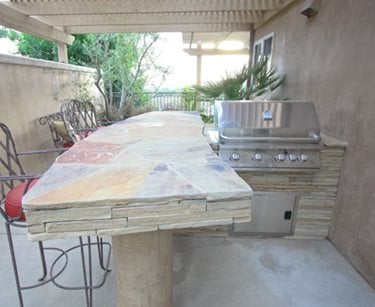 small backyard kitchen