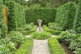 Formal Garden, Hedges, Boxwood, Sundial