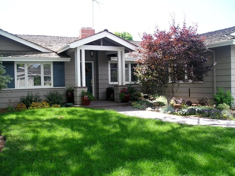 Front Yard, Lawn, Sprinklers
Front Yard Landscaping
Aesthetic Gardens
Mountain View, CA