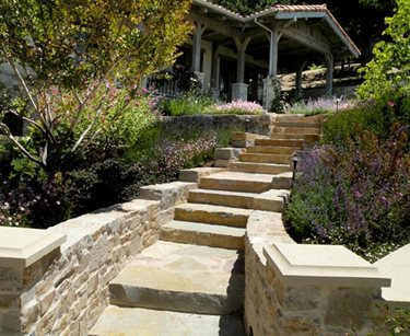 Front Yard Stairs
Suzman Design Associates
San Francisco, CA