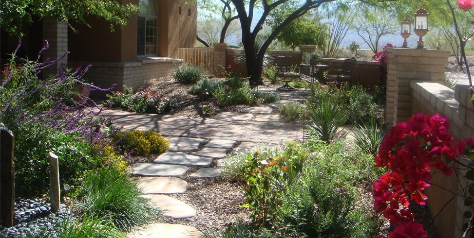 Garden Walkway
Front Yard Landscaping
Casa Serena Landscape Designs LLC - Closed
