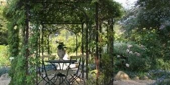 Iron, Arbor, Garden, Victorian
Side Yards
Donna Lynn Landscape Design
Santa Barbara, CA