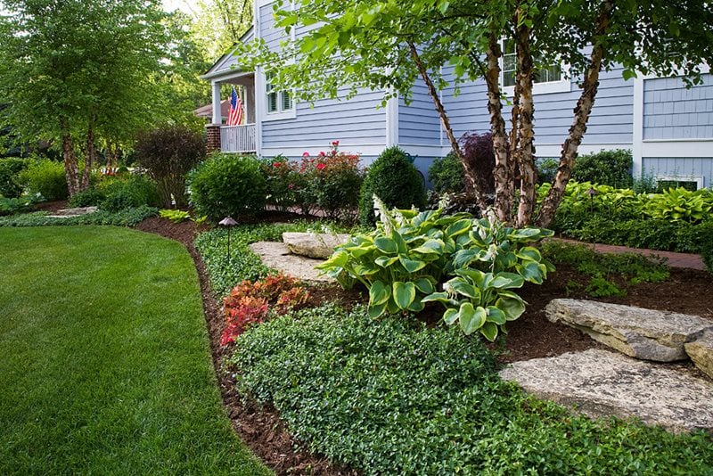 Landscape Bed, Groundcover, Hosta
Garden Design
Grant & Power Landscaping
West Chicago, IL