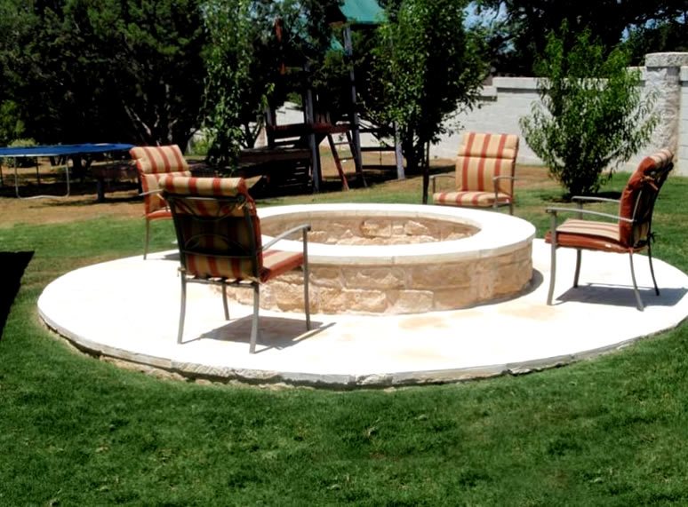 Limestone Fire Ring
Fire Pit
GreenScapes Landscaping and Pools
Austin, TX