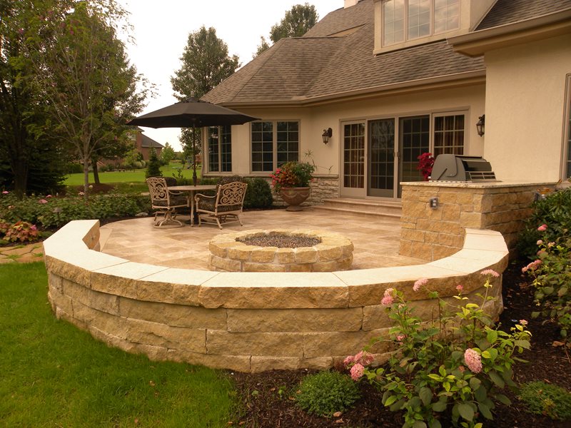 Limestone Gas Fire Pit
Fire Pit
Small's Landscaping Inc
Valparaiso, IN