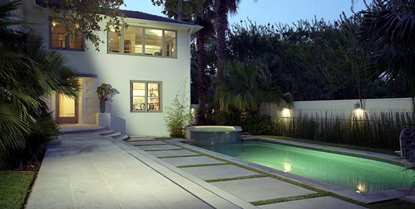 Modern Pool, Pool Lights
Northern California Landscaping
David Wilson Garden Design
Austin, TX