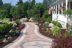 Paver Compass Design
Backyard Landscaping
Lehigh Lawn & Landscaping
Poughkeepsie, NY