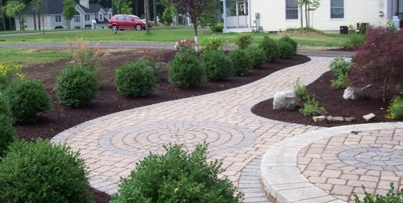 Paver Path, Tan, Circle
Driveway
Lehigh Lawn & Landscaping
Poughkeepsie, NY