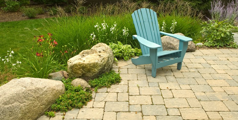 Paver Patio, Adirondack, Boulders, Retaining
Driveway
Romani Landscape Architecture
Glencoe, IL