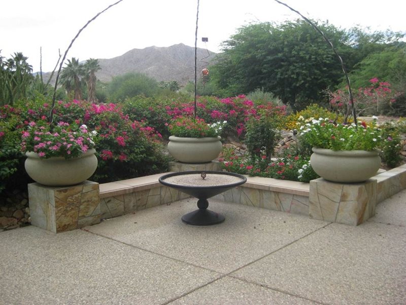 Pedestal Fire Pit
Fire Pit
John Vogley Landscape Arch
Palm Desert, CA