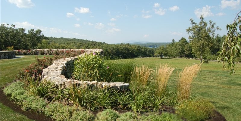 Planting Beds
Fieldstone Design
Leominster, MA