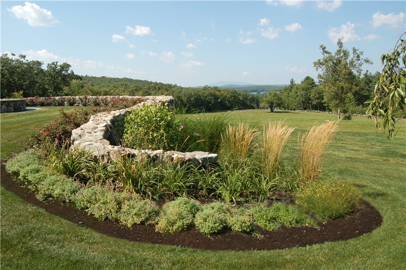 Planting Beds
Garden Design
Fieldstone Design
Leominster, MA