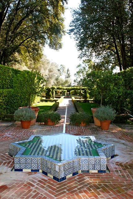 Red Brick, Brick Paving, Brick Design
Fountain
Landscaping Network
Calimesa, CA