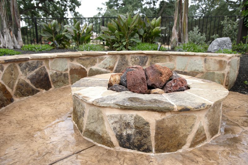 Round Gas Fire Ring, Lava Rock Fire Pit
Fire Pit
Landscaping Network
Calimesa, CA
