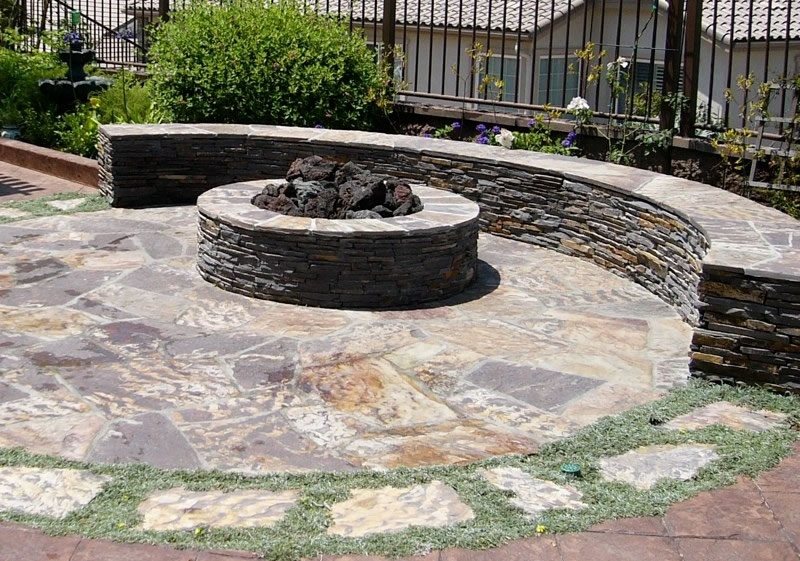 Round Stone Fire Pit
Fire Pit
Designs by Shellene
San Diego, CA