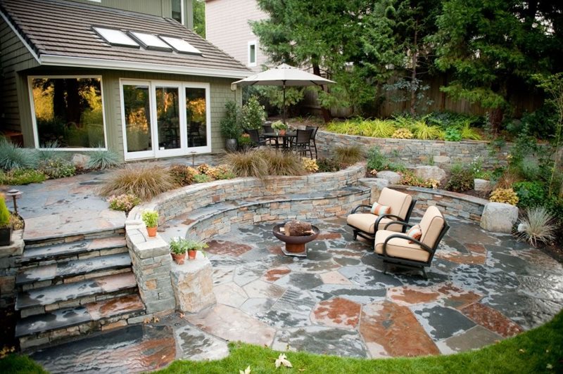 Rustic, Patio, Stone, Outdoor Living, Walls, Steps, Fire Pit
Patio
Gregg and Ellis Landscape Designs
Portland, OR