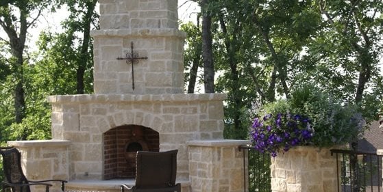 Stone Outdoor Fireplace
Walkway and Path
Landvisions TX
Tyler, TX