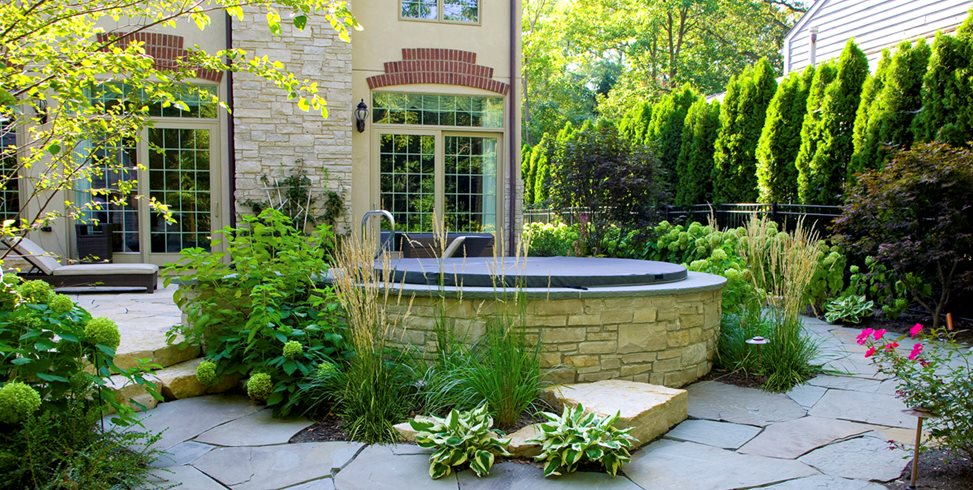 Stone Spa Surround
Romani Landscape Architecture
Glencoe, IL